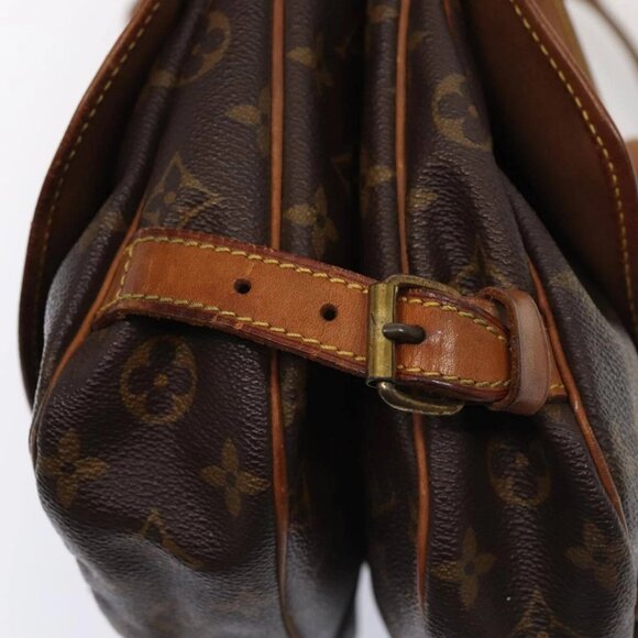 LOUIS VUITTON Monogram Saumur 30 Shoulder Bag - Picture 9 of 16